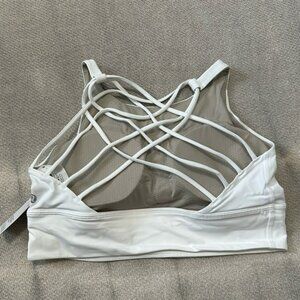 Lululemon Free to Be Sports Bra High Neck Long Line Size 12 White NWT